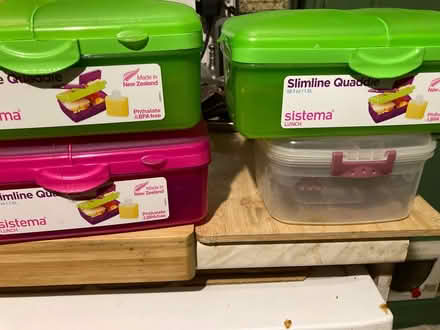 Photo of free Plastic Lunch Boxs (Battersea SW11) #1