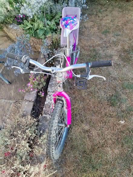 Photo of free Childs Bike - 20 inch wheels (Lower Sheering CM21) #3