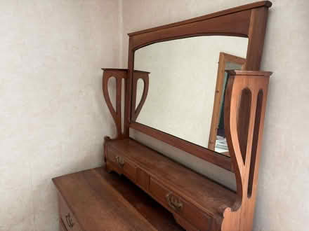 Photo of free Antique Dressing Table (Chapel Lawn SY7) #2