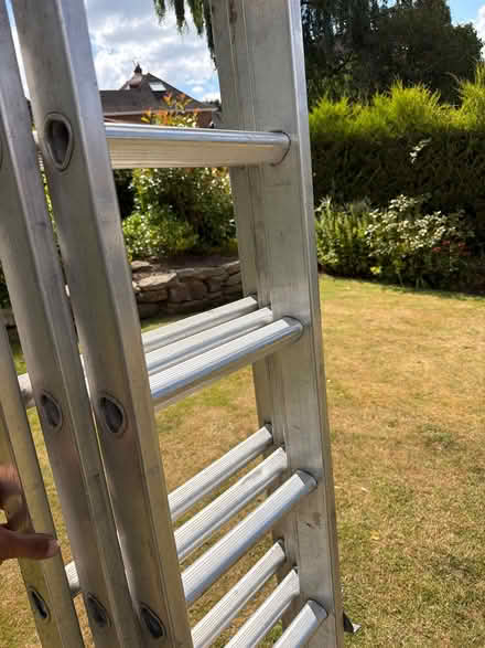 Photo of free Triple Extension Ladder extends to 5.5 m (Sandygate S10) #3
