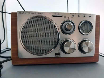 Photo of free AM/FM/USB/SD Radio (Talbot Village BH12) #1