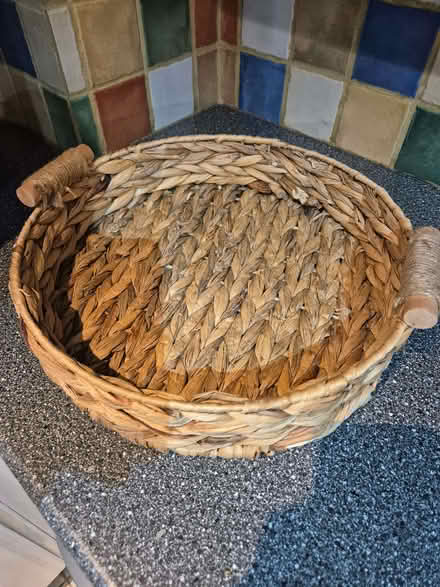 Photo of free Small basket (Littlemore OX4) #1