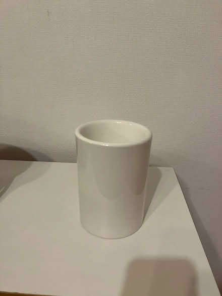 Photo of free Ceramic Toilet Brush Holder (Bilton HG1) #1