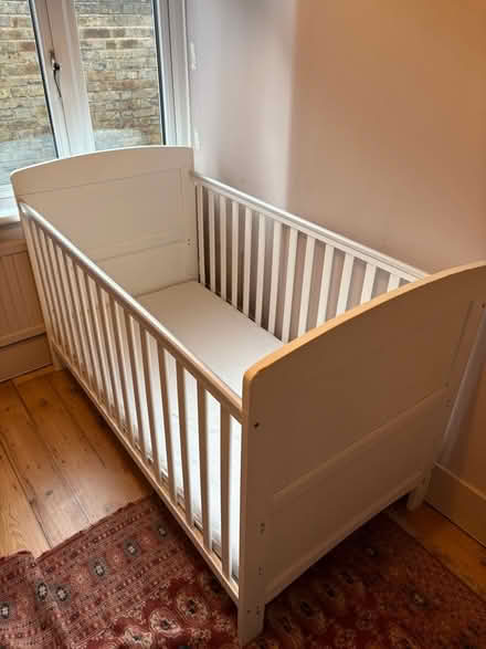Photo of free White cot (Tolworth KT6) #1