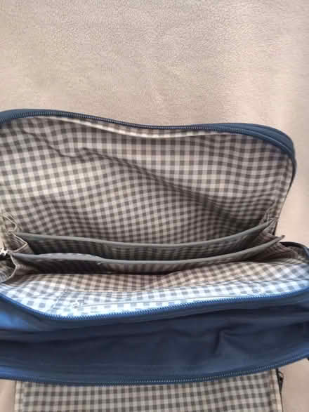 Photo of free Carlton travel bag (Maidenhead SL6) #2