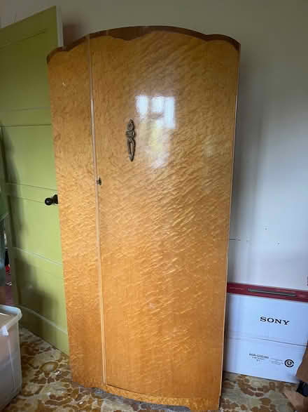 Photo of free Bedroom suite (Malvern Link WR14) #1
