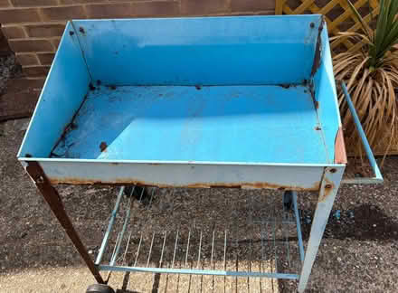 Photo of free Metal potting bench (North Tonbridge TN10) #3
