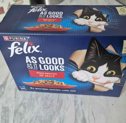 Photo of free Felix adult cat food in jelly (Figge's Marsh CR4) #2