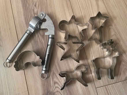 Photo of free Cookie cutters + garlic press (Oxford OX2) #1