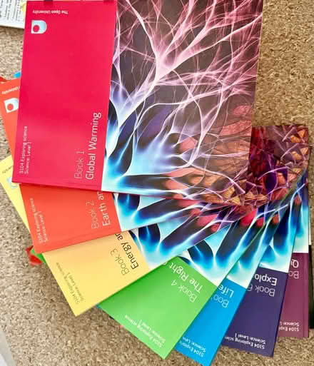Photo of free Open University Reference Books — Science Year 1 (Handsworth S13) #1