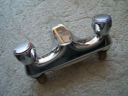Photo of free mixer Bath Tap (new) (Amersham HP6) #2