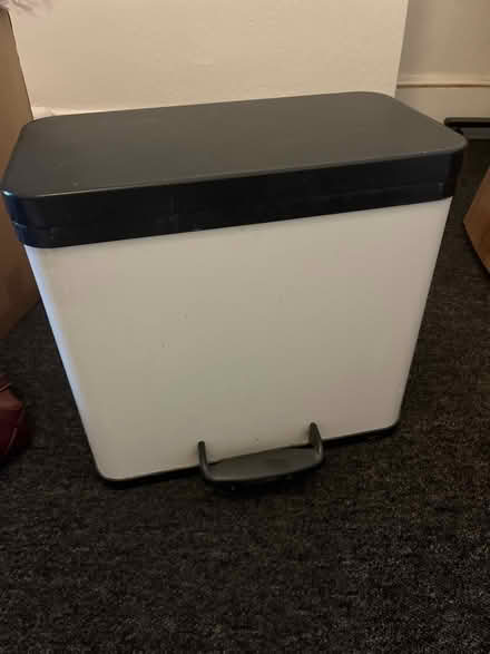 Photo of free Recycling bin (Bromley North BR1) #1