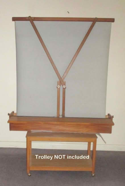 Photo of free Projection screen that collapses into a teak-effect box (New Marston OX3) #3