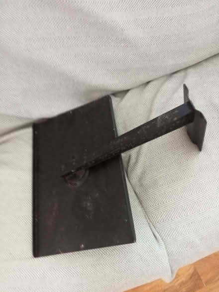 Photo of free Metal Wall Bracket (Polegate BN26) #3