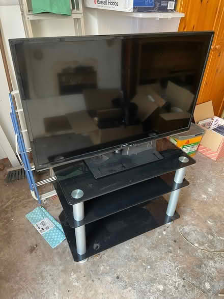 Photo of free TV and stand (Telford TF1) #1
