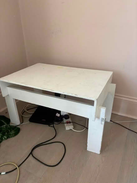 Photo of free vintage 1970s white table (Kentish Town NW1) #1