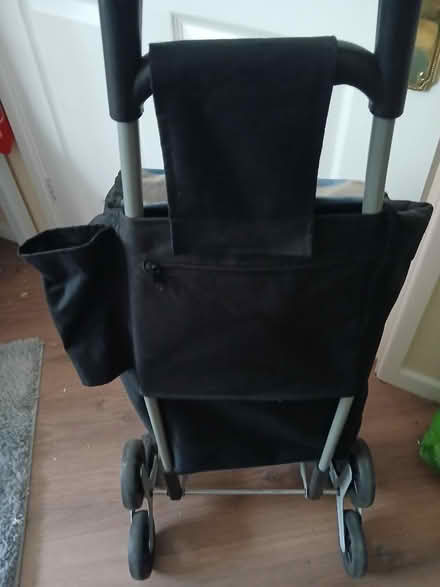 Photo of free Shopping bag on wheels (Condover SY5) #2