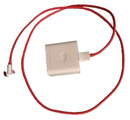 Photo of OnePlus warp charger for Nord N30 (Highland Park) #1