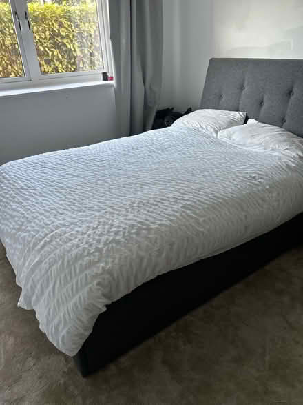 Photo of free A double bed (Hertsmere WD6) #2