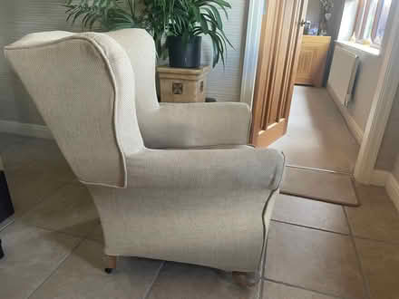 Photo of free Chair (Northwood SY4) #2