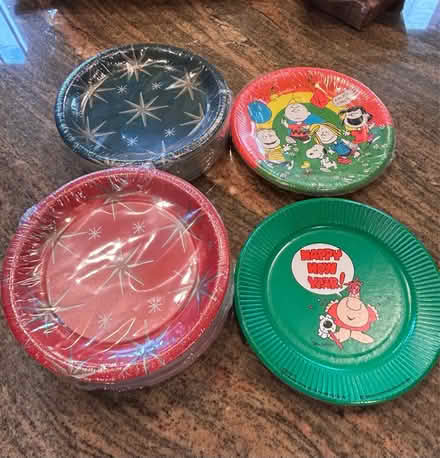 Photo of free Small Dessert Plates (Capitol Hill NE (20002)) #1