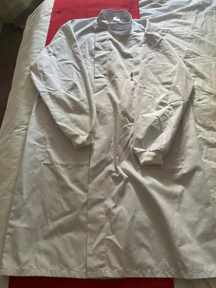 Photo of free Lab Coat (XXL) Microbiology Style (King's Hedges Ward CB4) #2