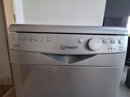 Photo of free Narrow Indesit Dishwasher (Audlem CW3) #4