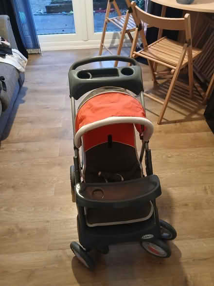 Photo of free Doll's pushchair (Hollywood, B47) #1