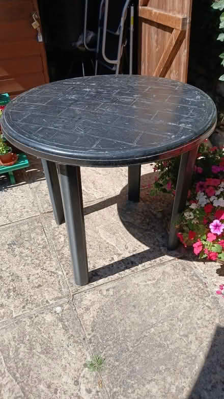 Photo of free Garden Table (OX4 Temple Cowley) #1