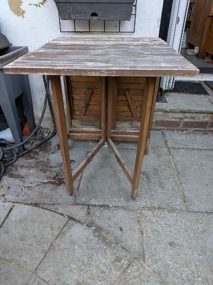 Photo of free Garden table and 2 chairs (Aldrington BN3) #2