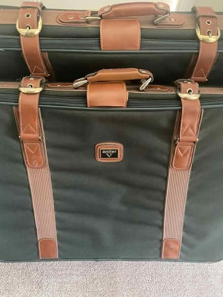 Photo of free Suitcases (Biggin Hill (Bromley)) #2