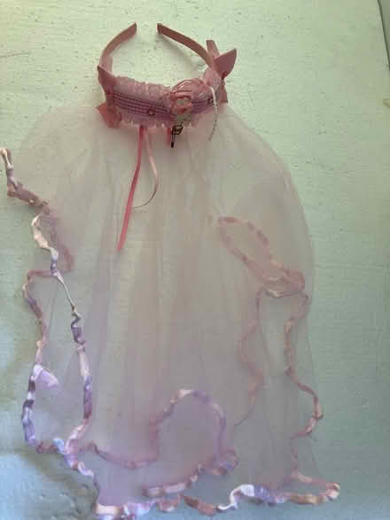 Photo of free little girl play stuff (Britannia/Terry Fox) #1