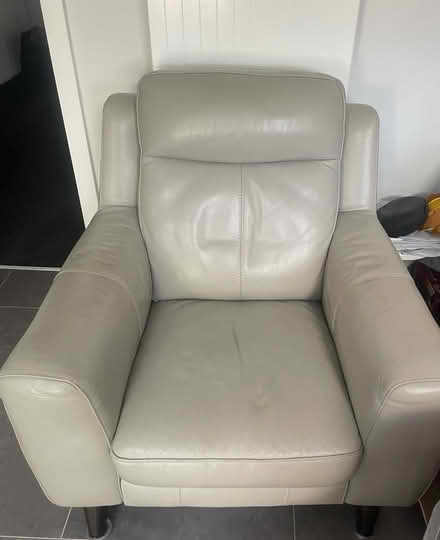 Photo of free Lovely leather chair (Bishop’s Stortford CM23) #1