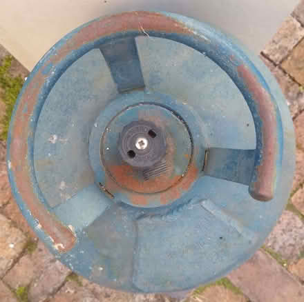 Photo of free Butagas LPG Cylinder (Golden Triangle NR2) #3