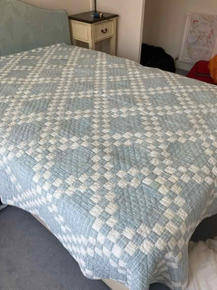 Photo of free Kingsize bedspread 240x240 (W5) #2