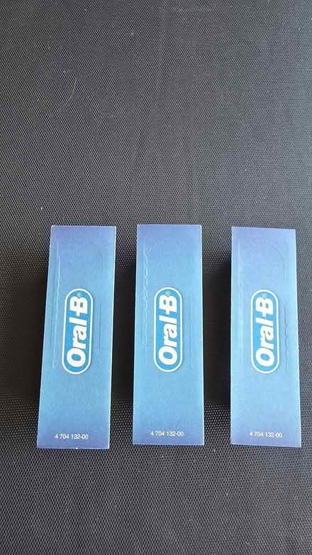 Photo of free Oral b refills (cupertino near library) #2