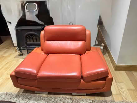 Photo of free Leather sofa set and velvet sofa (Woodlands Park KT22) #2