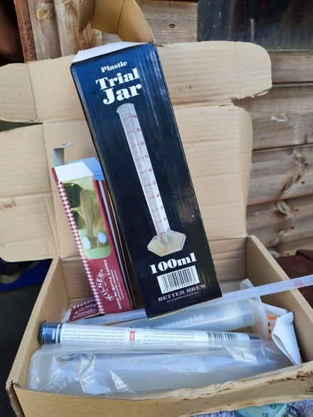 Photo of free Various bits of beer making stuff (Portobello WV14) #1