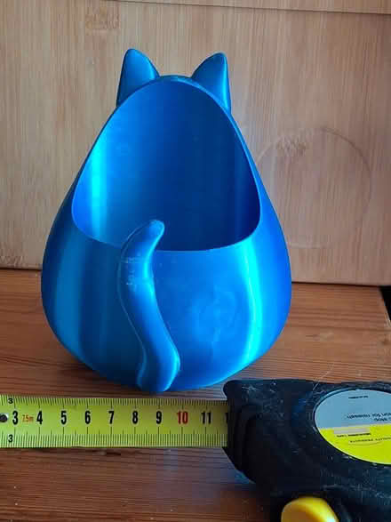 Photo of free Blue Cat Pot (Locks Heath SO31) #2