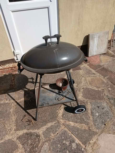 Photo of free BBQ (Butlocks Heath SO31) #1