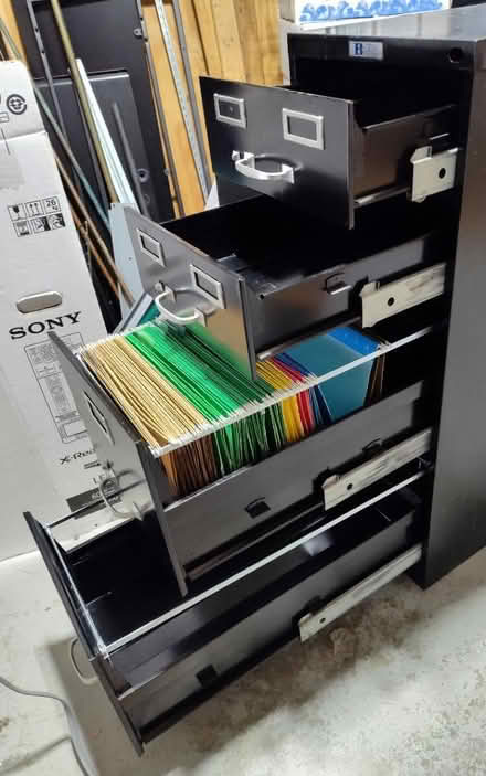 Photo of free 4 drawer Bluestein filing cabinet (Saugus) #4
