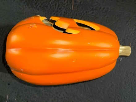 Photo of free Battery-lit large plastic pumpkin (1075 Valencia Avenue) #3