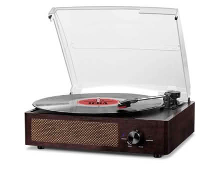 Photo of Record player (Mississauga Ontario Canada) #1