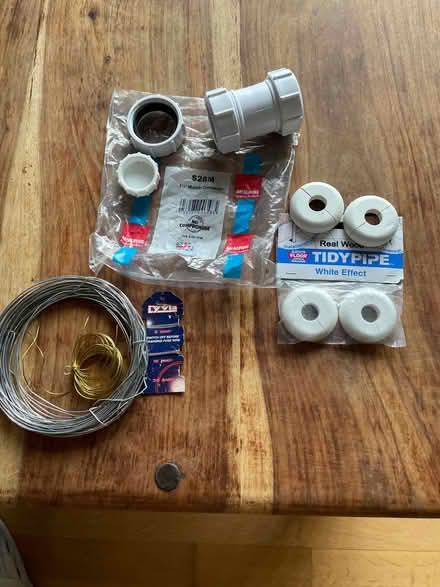 Photo of free DIY items (Chessington KT9) #1
