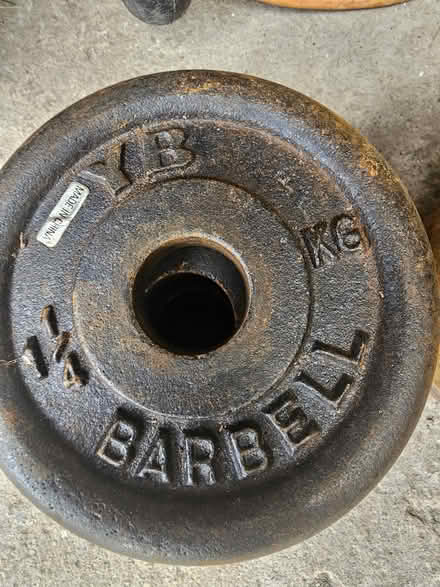 Photo of free Metal weights (Burton-upon-Trent DE14) #2