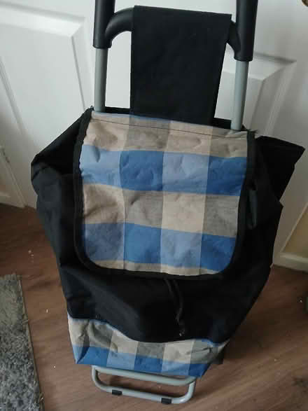 Photo of free Shopping bag on wheels (Condover SY5) #1