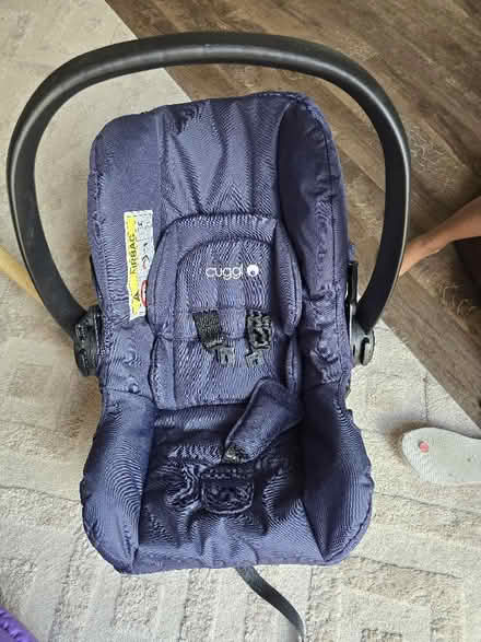 Photo of free baby stroller, rain cover and child car seat (Latton Bush CM18) #4
