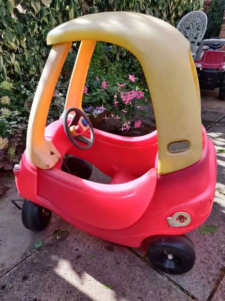 Photo of free Little Tikes Car (Ashton-U-Lyne OL6) #1