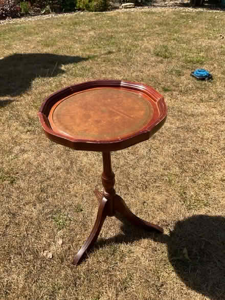 Photo of free Small table (Kennington OX1) #1
