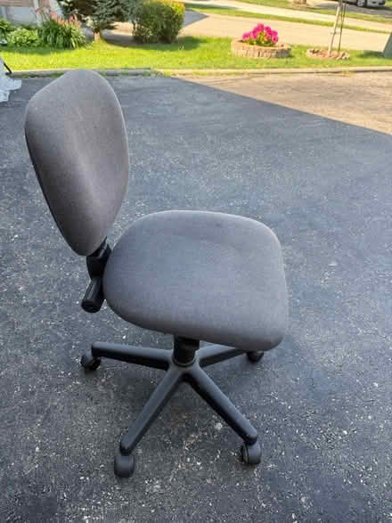 Photo of free Adjustable chair (Mississauga/ Streetsville) #1